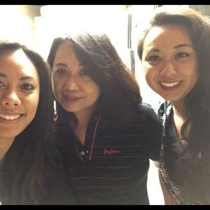 Meet your Posher, Gloria